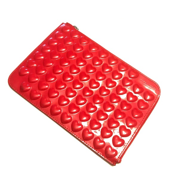 Marc Jacobs Handbags - Marc Jacobs Clutch